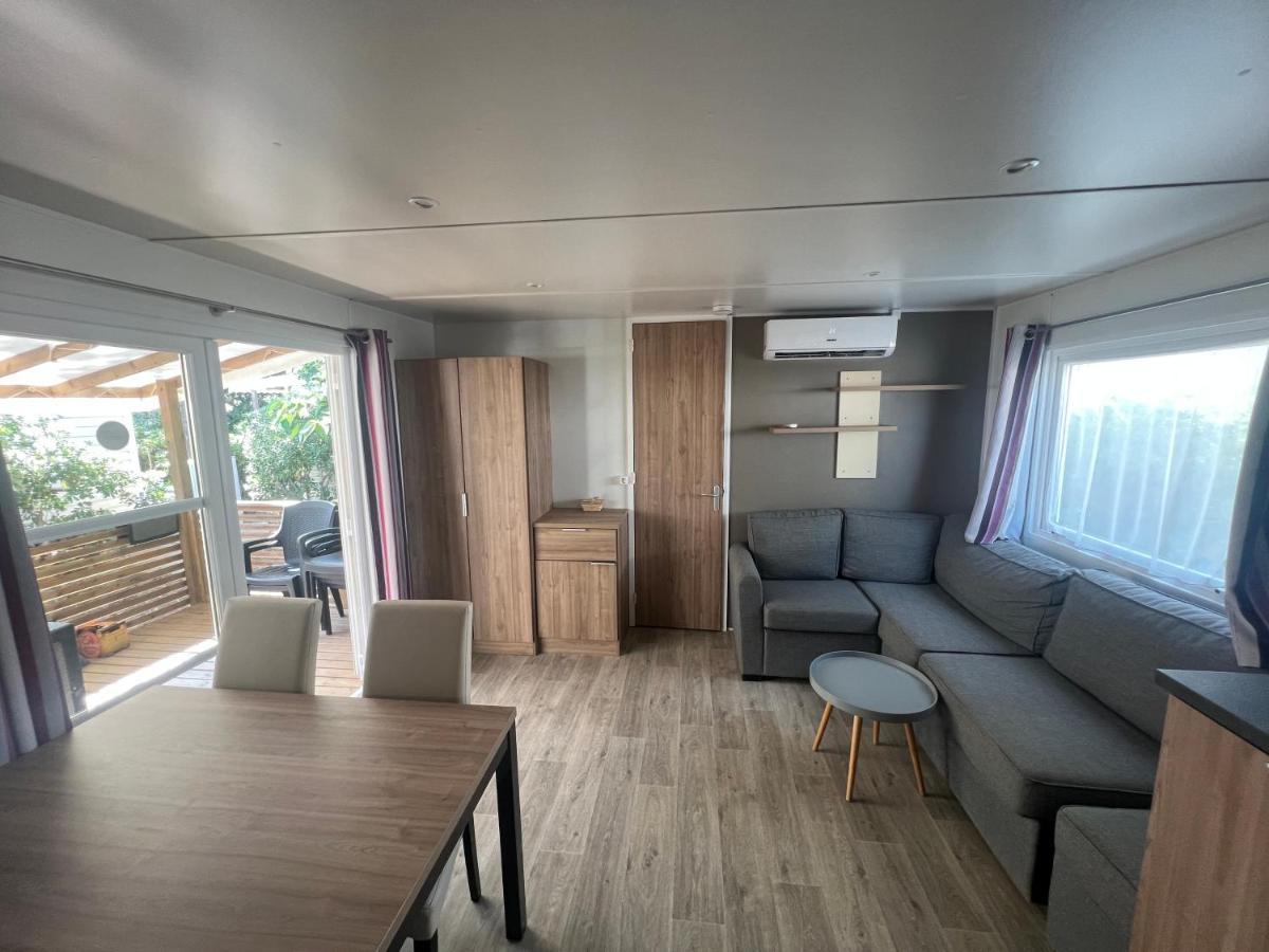 Mobilhome Camping 4 Etoiles Narbonne-Plage Zewnętrze zdjęcie