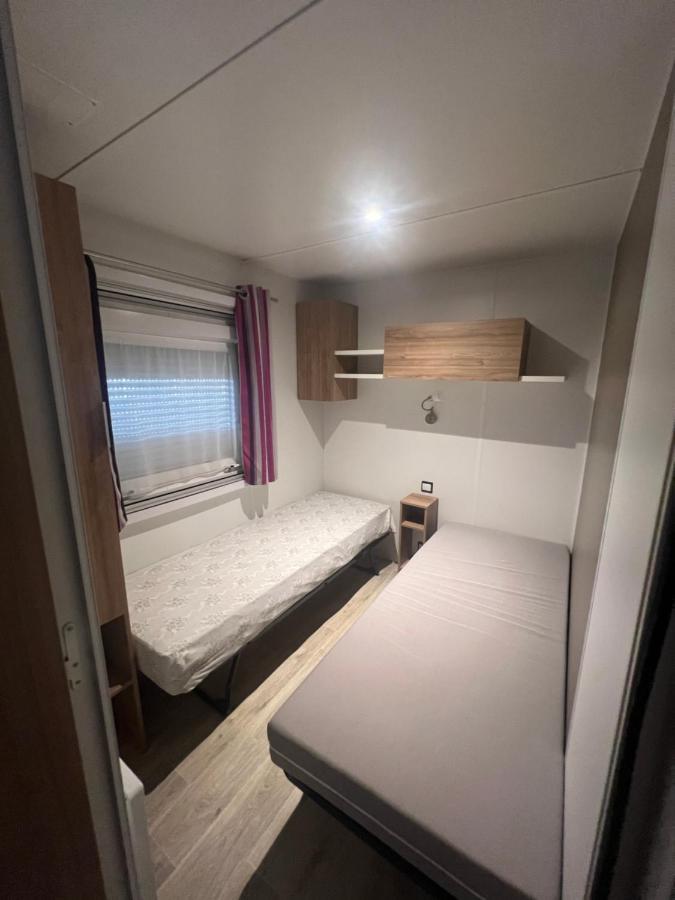 Mobilhome Camping 4 Etoiles Narbonne-Plage Zewnętrze zdjęcie